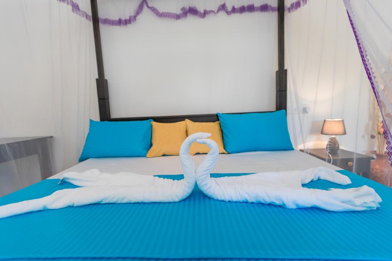 Rock Violet Lakefront Cabanas & Restaurent Tangalle Eksteriør bilde